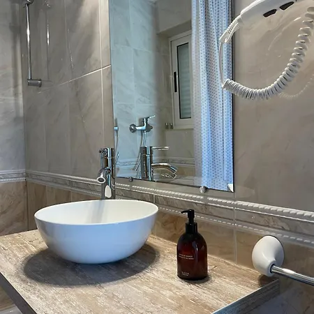 A Un Minuto De La Playa De Levante Benidorm