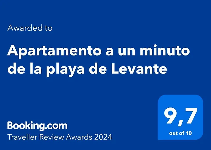 A Un Minuto De La Playa De Levante